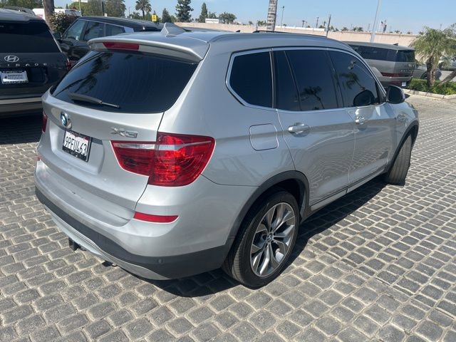 Used 2016 BMW X3 xDrive28d image 4