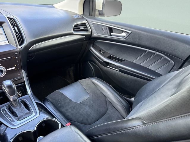 Used 2018 Ford Edge Sport w/ Technology Package AWD/4WD image 27