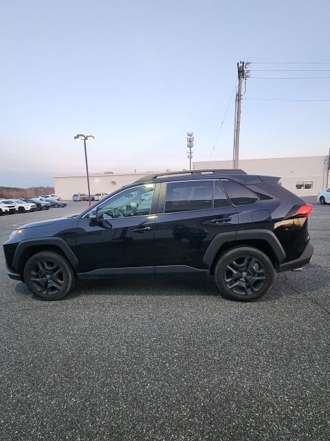 Used 2024 Toyota RAV4 Adventure image 4