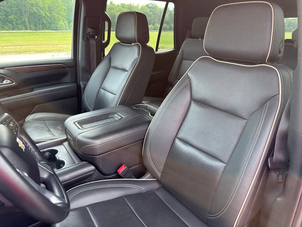 Used 2024 Chevrolet Tahoe Premier AWD/4WD image 29