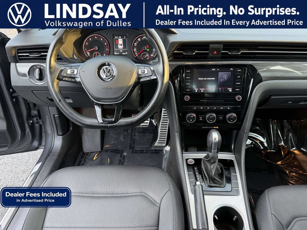 Used 2020 Volkswagen Passat 2.0T R-Line FWD image 10