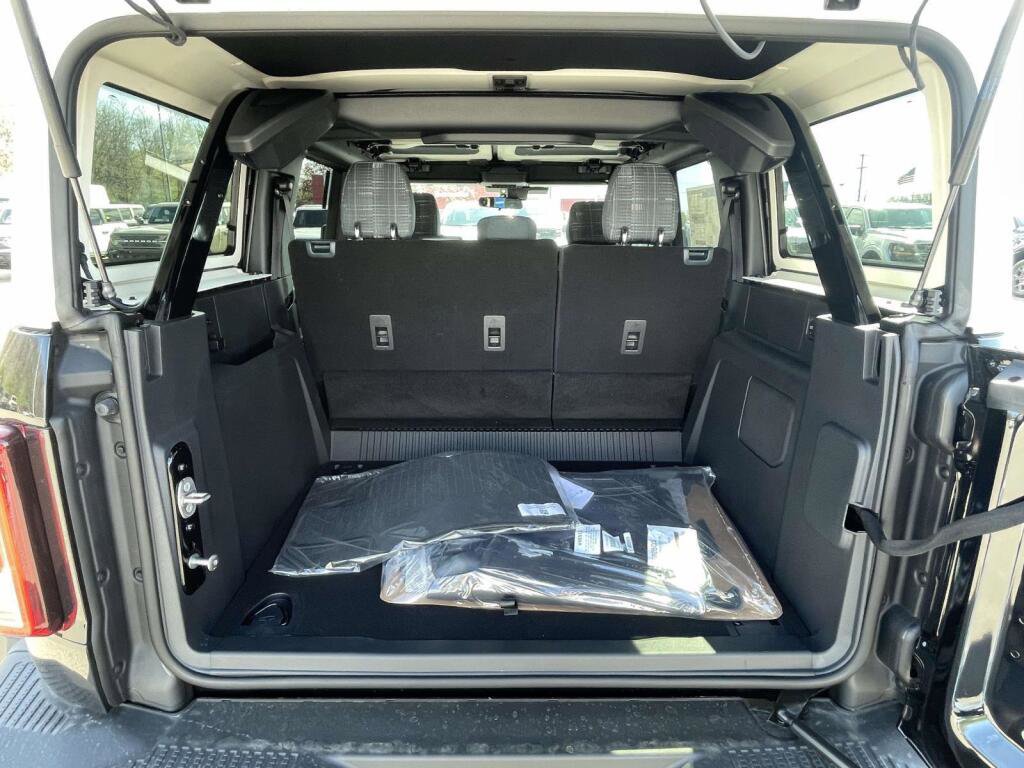 New 2026 Ford Bronco Heritage Edition AWD/4WD image 19