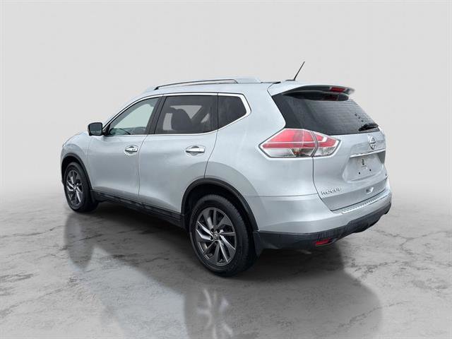 Used 2016 Nissan Rogue SL w/ SL Premium Package image 5