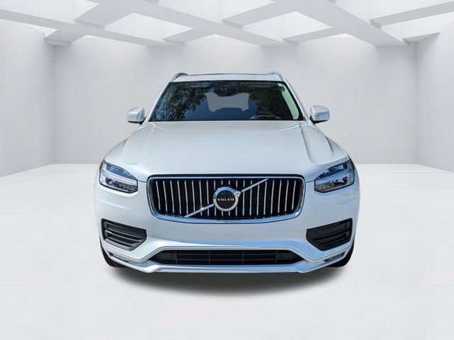 Used 2022 Volvo XC90 T5 Momentum w/ Advanced Package FWD image 11
