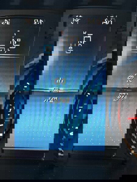 Used 2022 Mercedes-Benz GLC 300 4MATIC w/ Premium Package Lite image 35