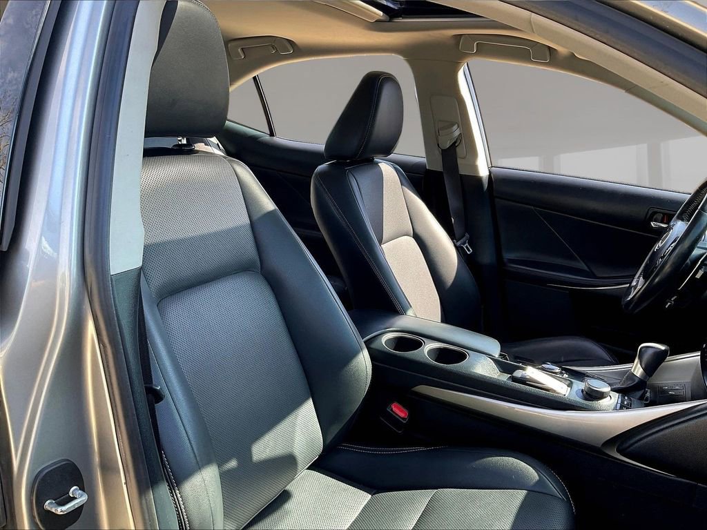 Used 2014 Lexus IS 250 AWD w/ Premium Package image 28