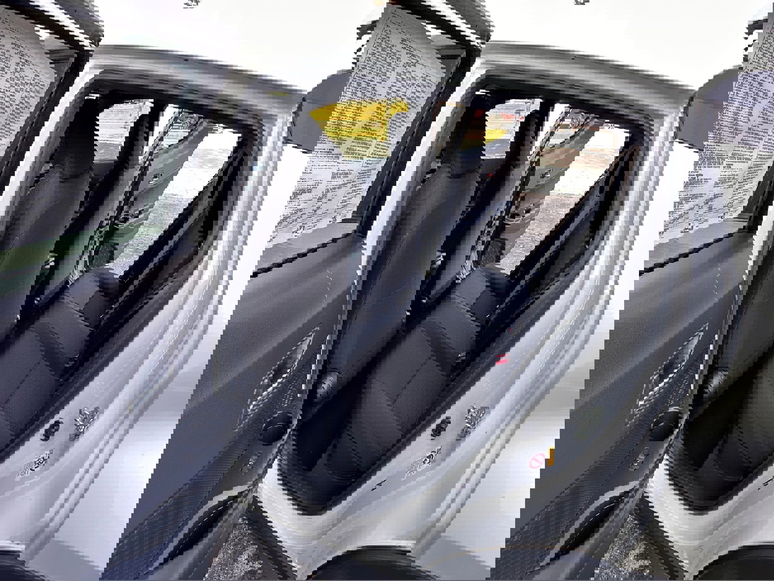 Used 2018 Toyota C-HR image 10