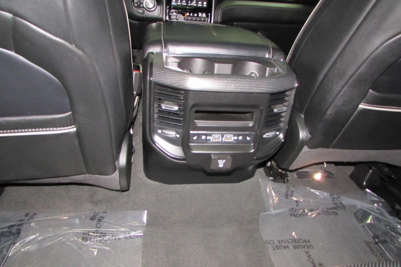 Used 2023 RAM 1500 Limited w/ Body Color Bumper Group AWD/4WD image 30