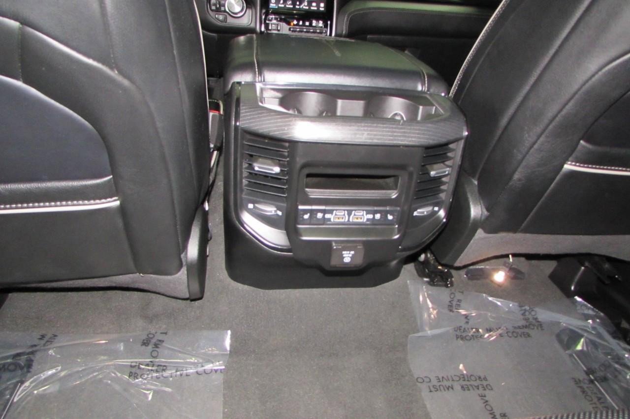 Used 2023 RAM 1500 Limited w/ Body Color Bumper Group AWD/4WD image 30