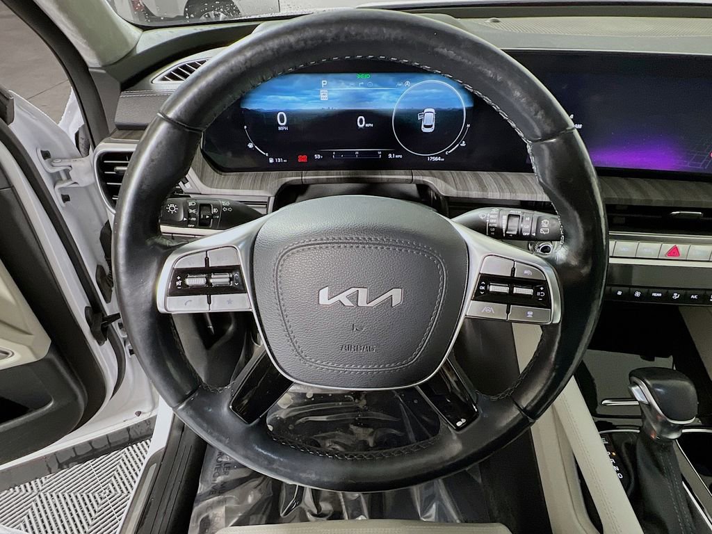 Used 2024 Kia Telluride SX Prestige image 10