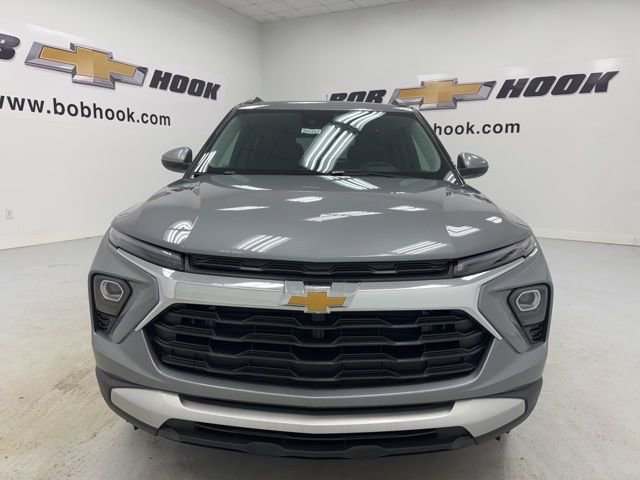 New 2026 Chevrolet TrailBlazer LT w/ Convenience Package image 2