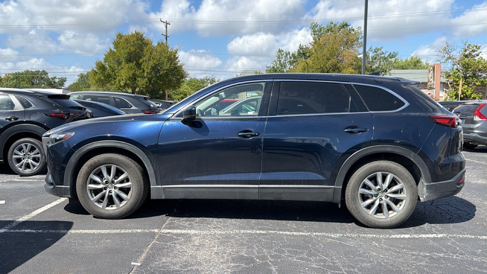 Used 2018 MAZDA CX-9 Touring w/ Touring Premium Package FWD image 7
