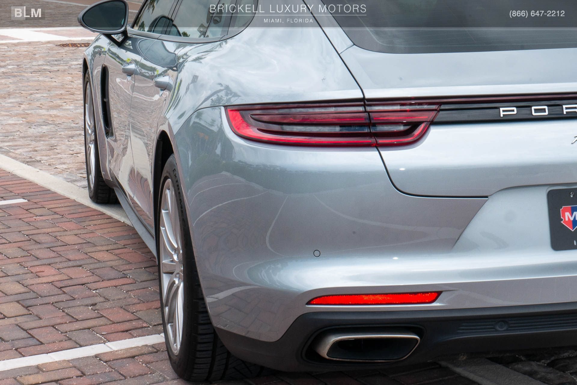 Used 2019 Porsche Panamera RWD image 48