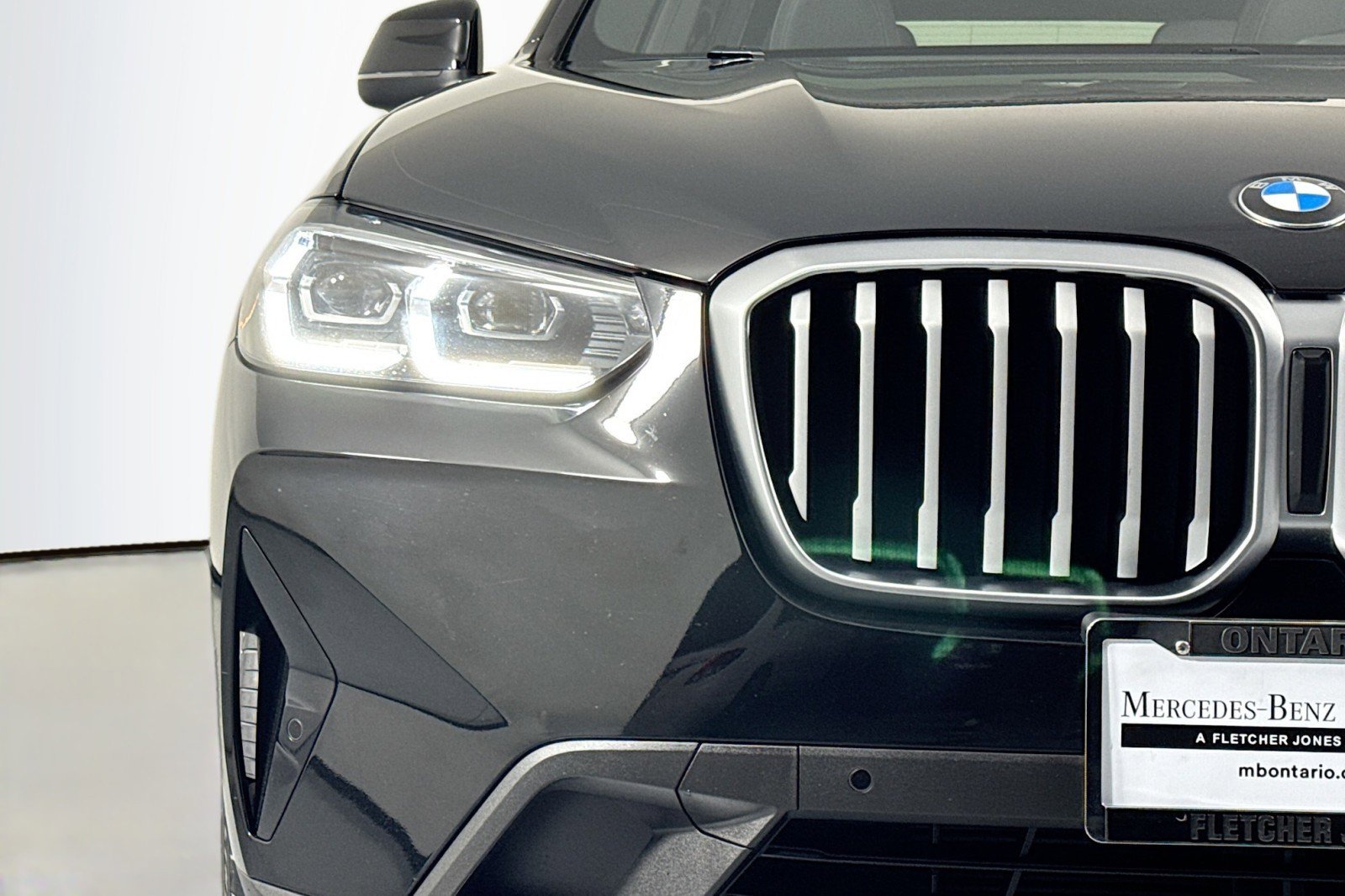 Used 2023 BMW X3 sDrive30i w/ Premium Package w/ZPA image 13