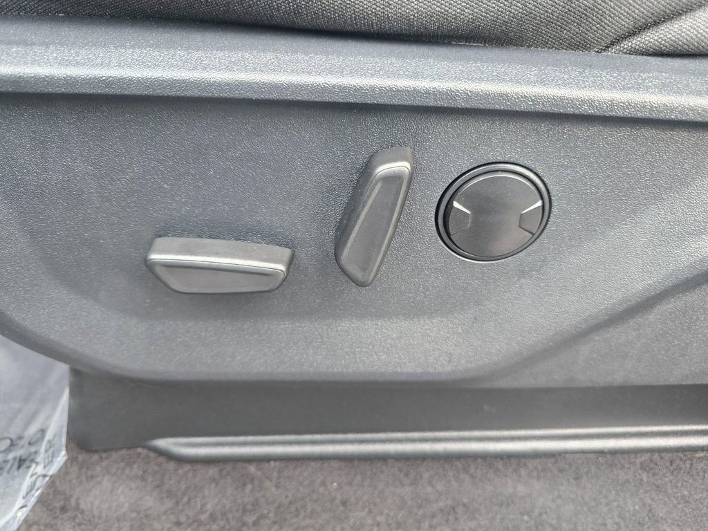 Used 2024 Ford F150 XLT w/ Equipment Group 302A MID image 19