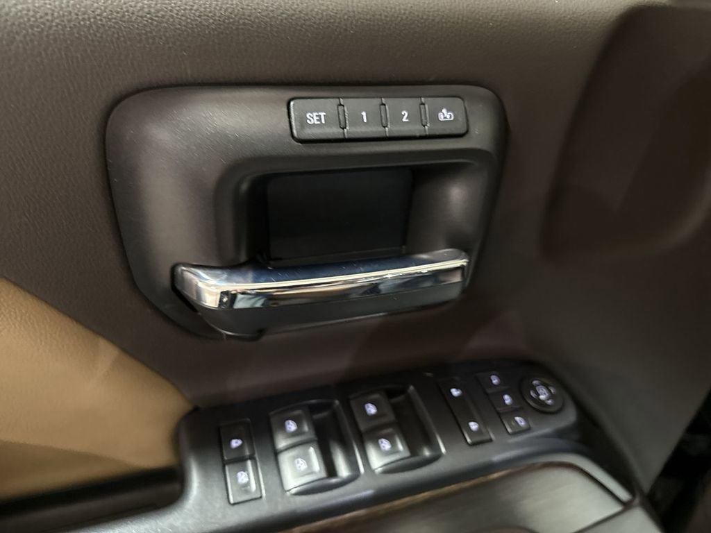 Used 2018 GMC Sierra 1500 Denali w/ Denali Ultimate Package image 21