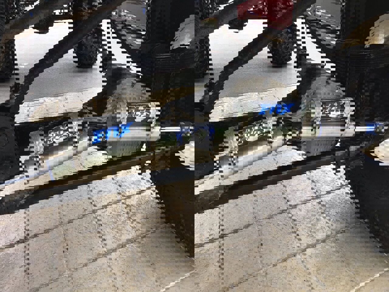 Used 2000 Ford Excursion Limited image 7