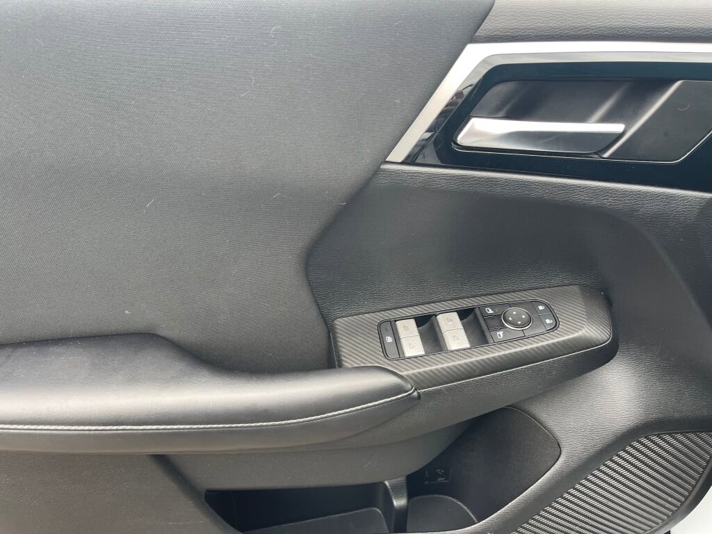 Used 2022 Mitsubishi Outlander ES AWD/4WD image 6