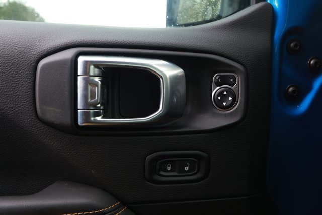 New 2026 Jeep Gladiator Sahara image 19