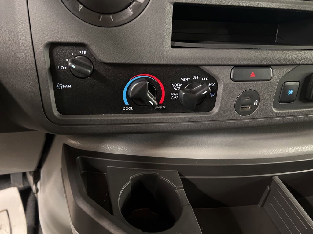 New 2026 Ford E-350 and Econoline 350 Super Duty w/ Power Equipment Group image 13