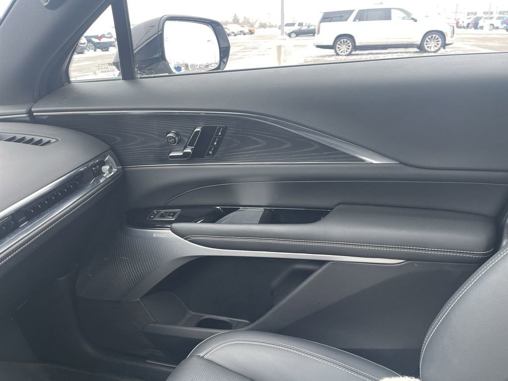 Certified 2024 Cadillac Lyriq Luxury w/ LPO, Floor Liner Package image 21