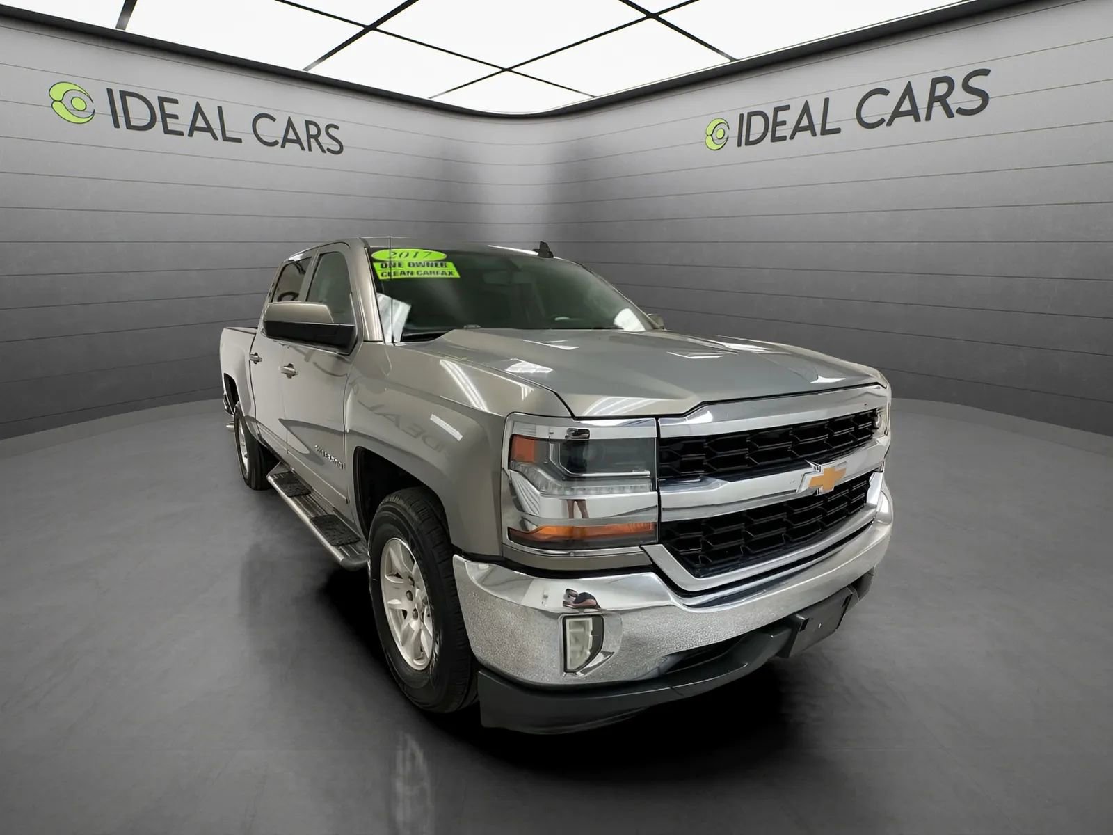 Used 2017 Chevrolet Silverado 1500 LT w/ All Star Edition RWD image 3