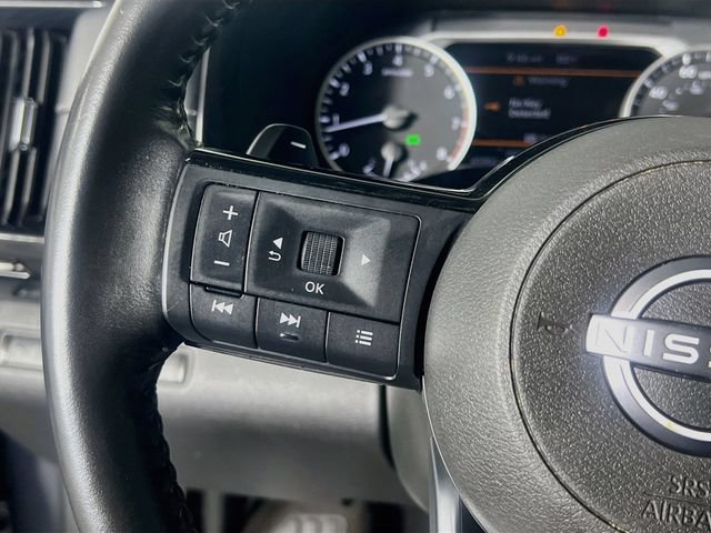 Used 2023 Nissan Pathfinder SV FWD image 17
