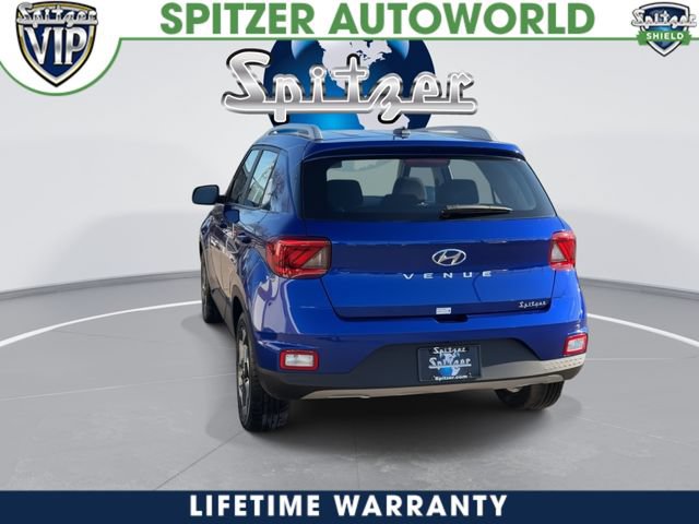 New 2026 Hyundai Venue SEL FWD image 7