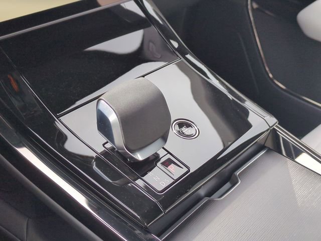 New 2026 Land Rover Range Rover Sport SE AWD/4WD image 9