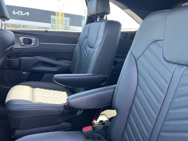 Certified 2024 Kia Sorento SX Prestige image 38