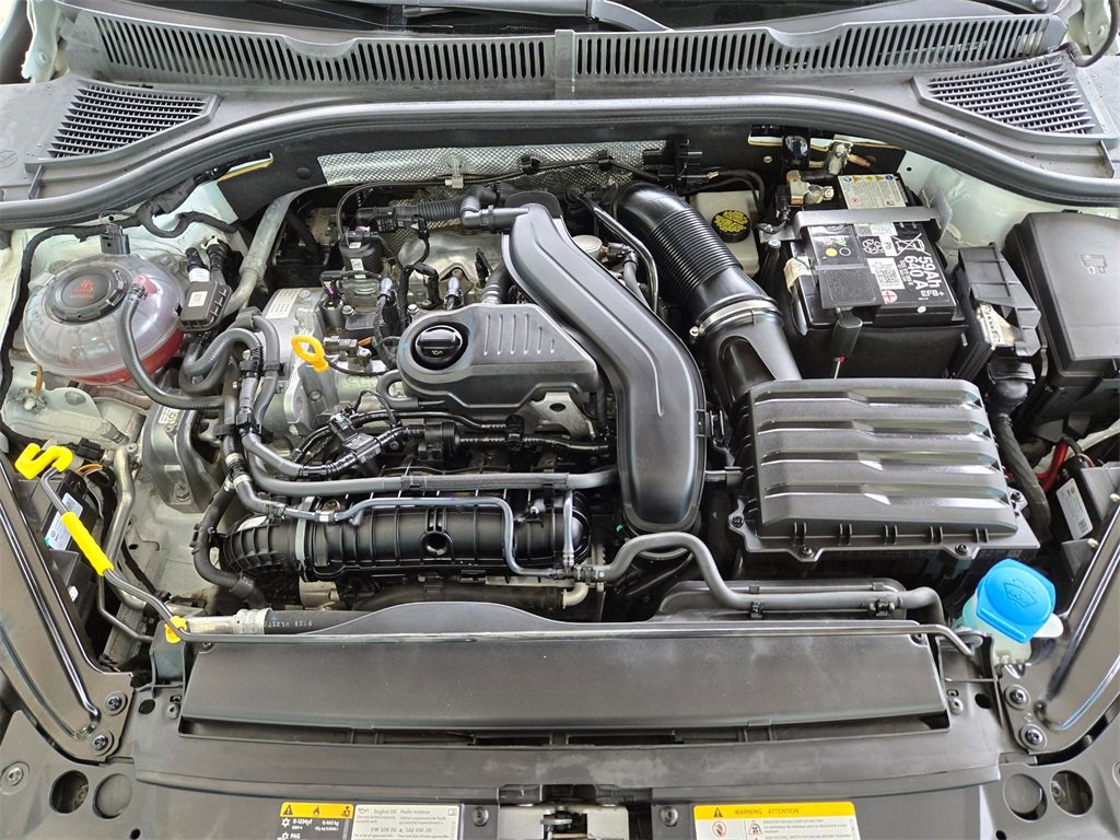 Used 2024 Volkswagen Jetta SE w/ Panoramic Sunroof Package image 33