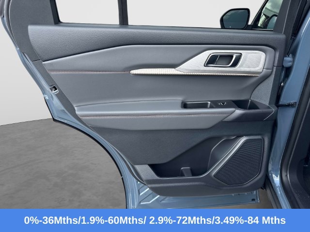 New 2026 Ford Explorer Active RWD image 14