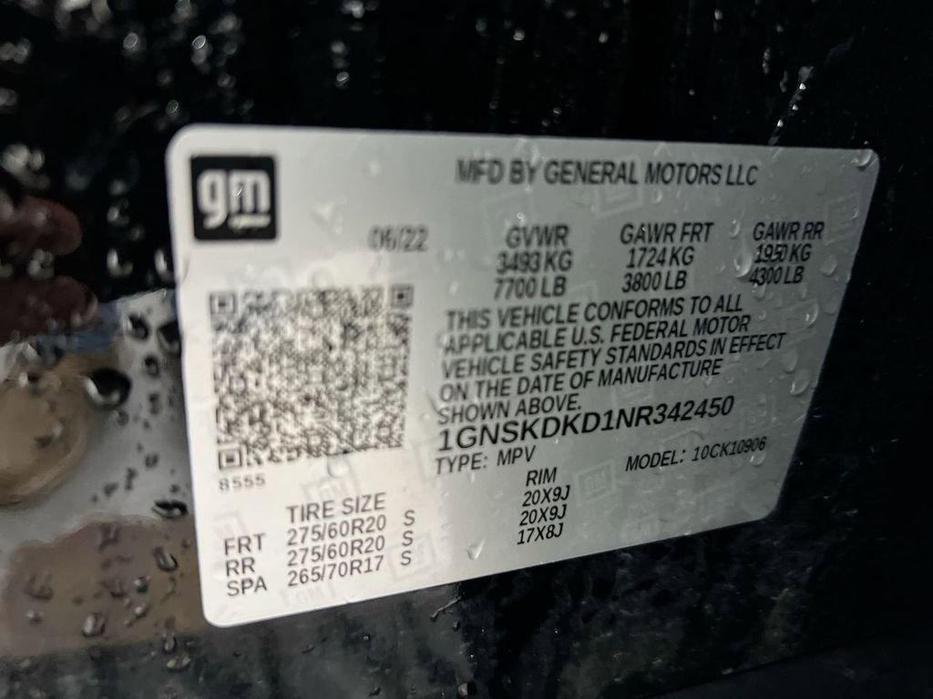 Used 2022 Chevrolet Suburban Z71 w/ Luxury Package image 24