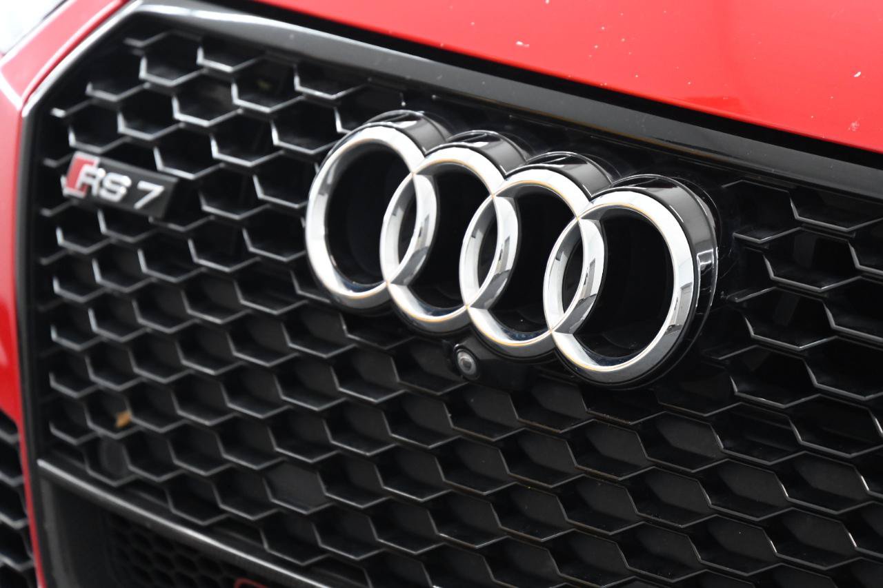 Used 2017 Audi RS 7 Performance AWD/4WD image 9