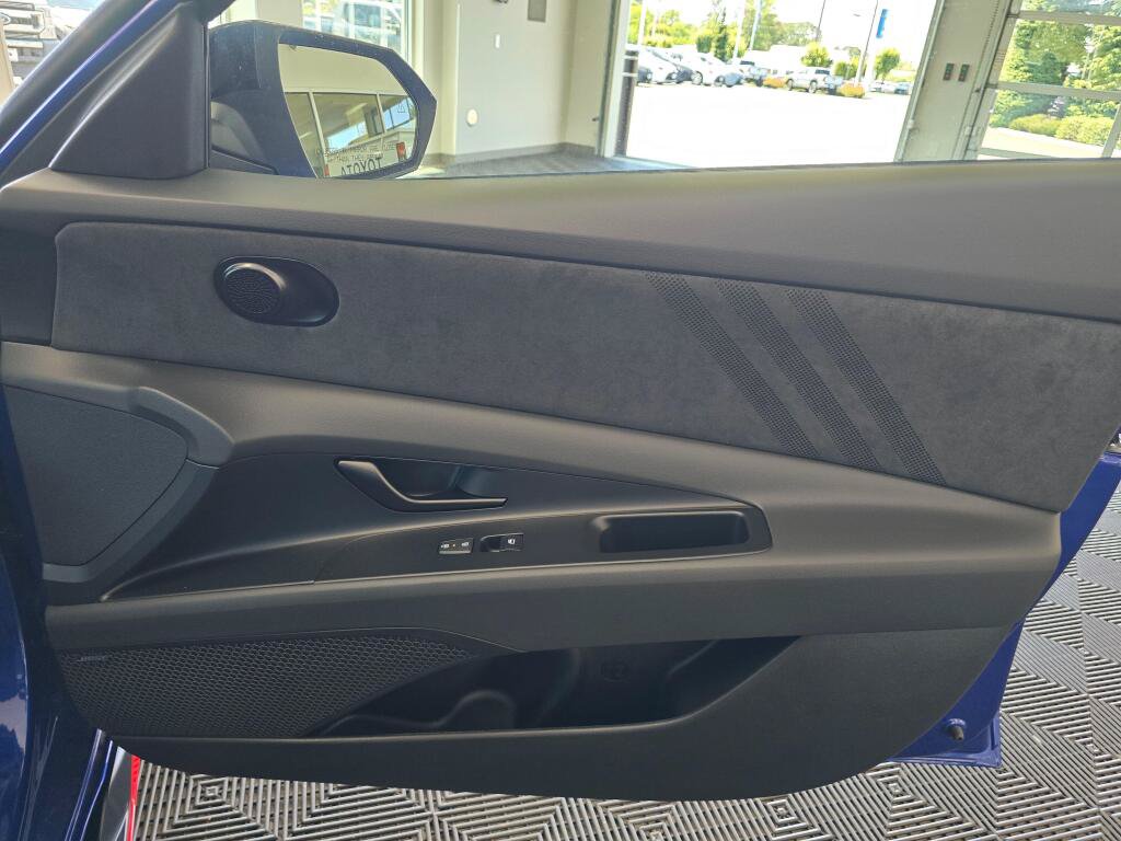 New 2026 Hyundai Elantra N w/ Cargo Package FWD image 42