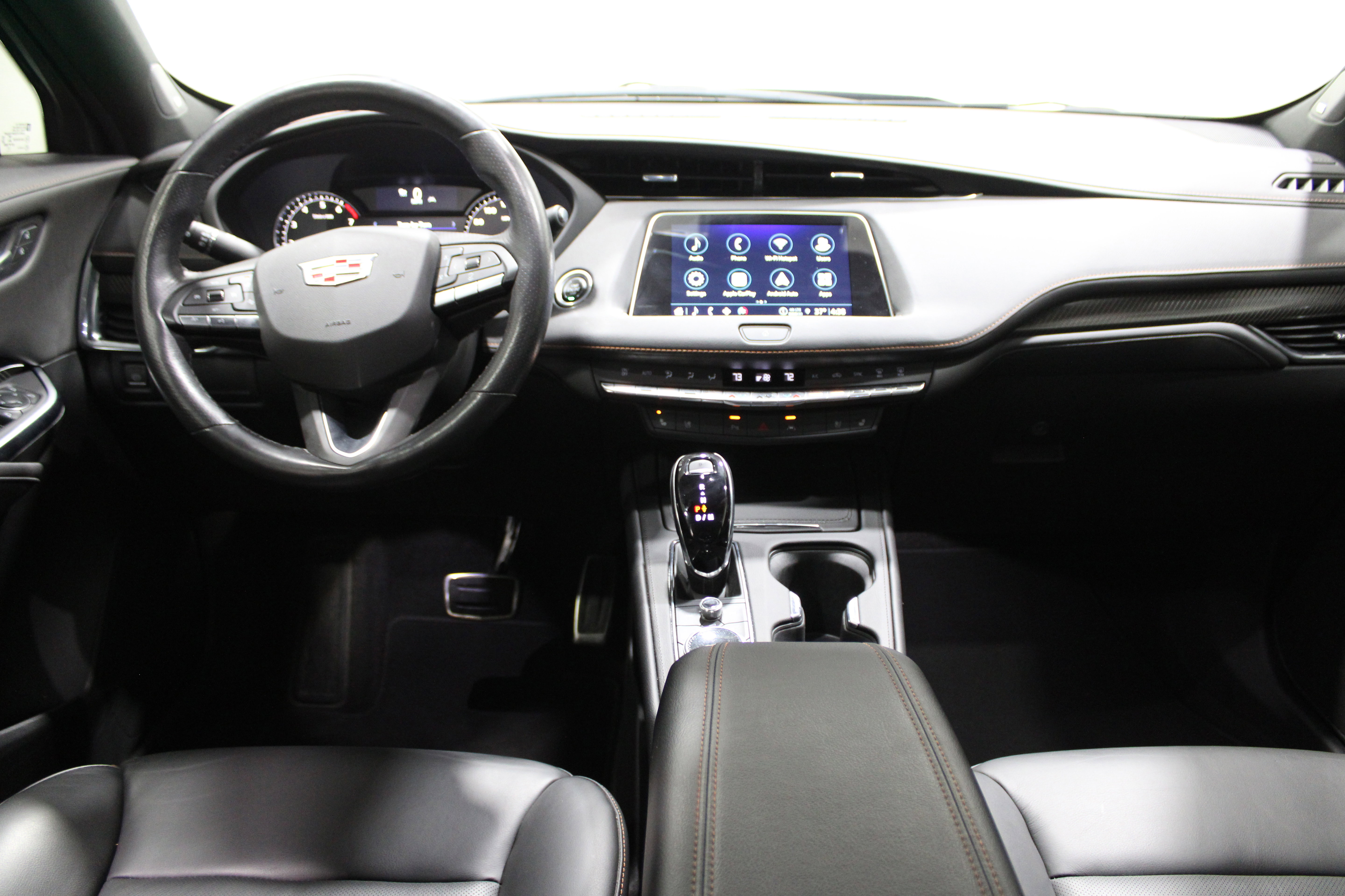 Certified 2023 Cadillac XT4 Sport image 2