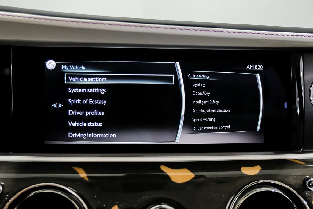 Used 2024 Rolls-Royce Ghost image 31