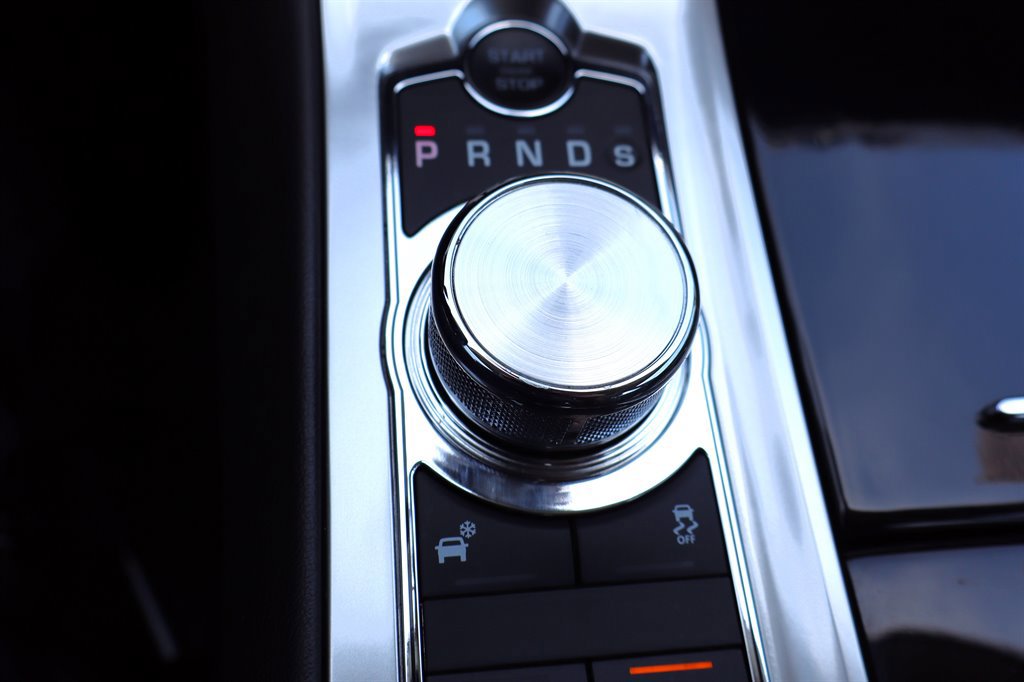Used 2011 Jaguar XF RWD image 29