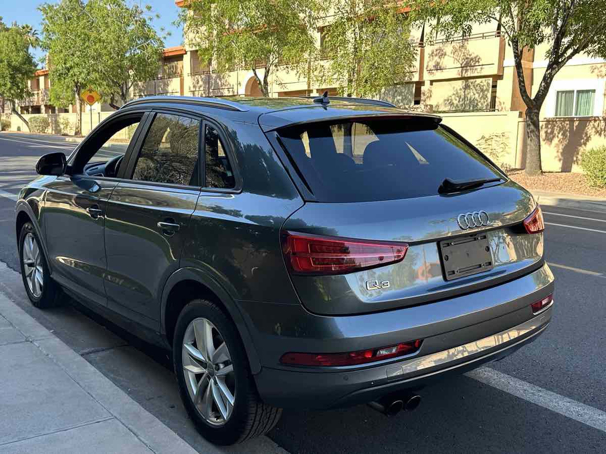 Used 2018 Audi Q3 2.0T Premium w/ Convenience Package FWD image 6