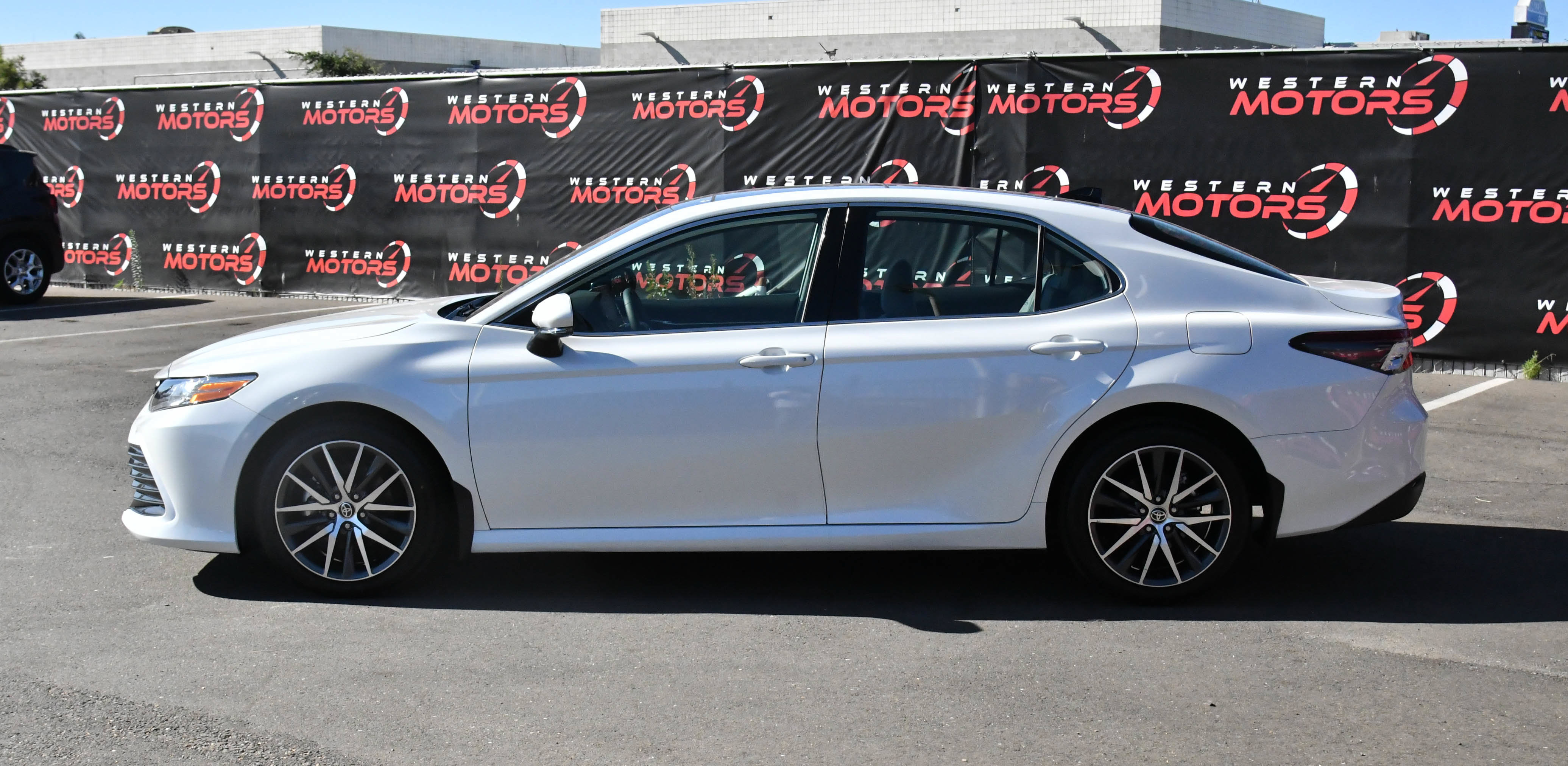 Used 2024 Toyota Camry XLE w/ Protection Package (Q2) (TMS) AWD/4WD image 4
