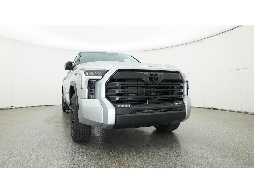New 2026 Toyota Tundra SR5 AWD/4WD image 30