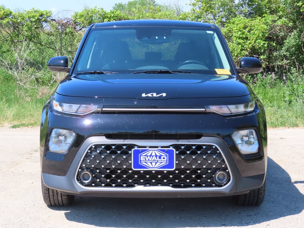 Used 2022 Kia Soul EX FWD image 12