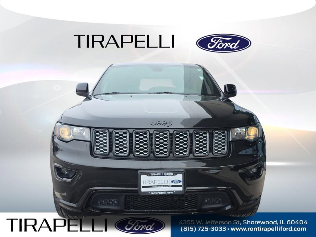 Used 2018 Jeep Grand Cherokee Altitude image 4