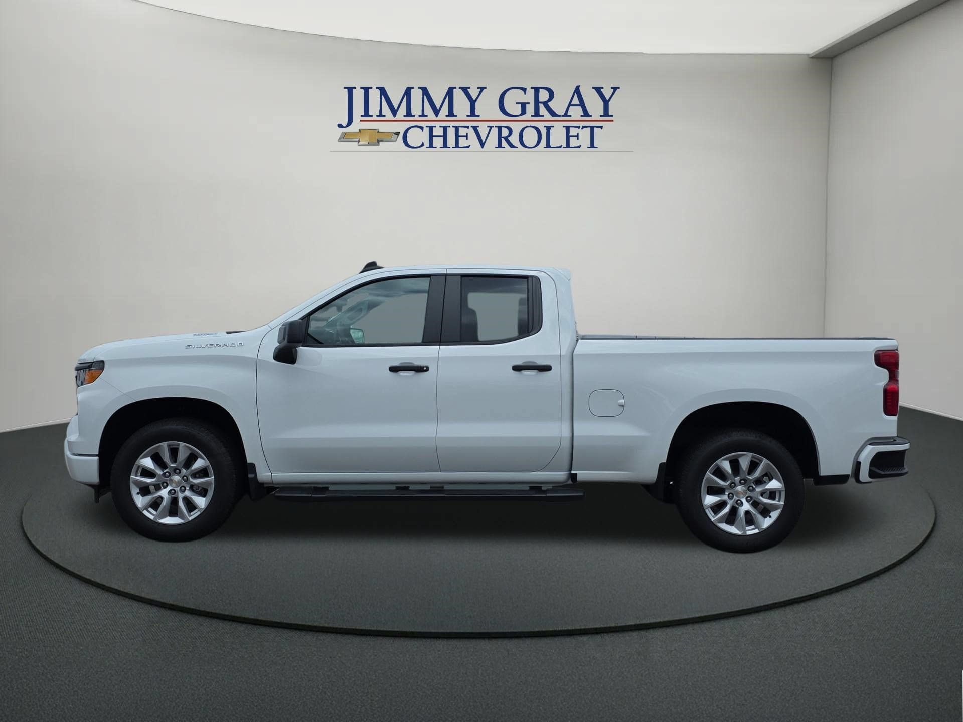 New 2026 Chevrolet Silverado 1500 Custom RWD image 2