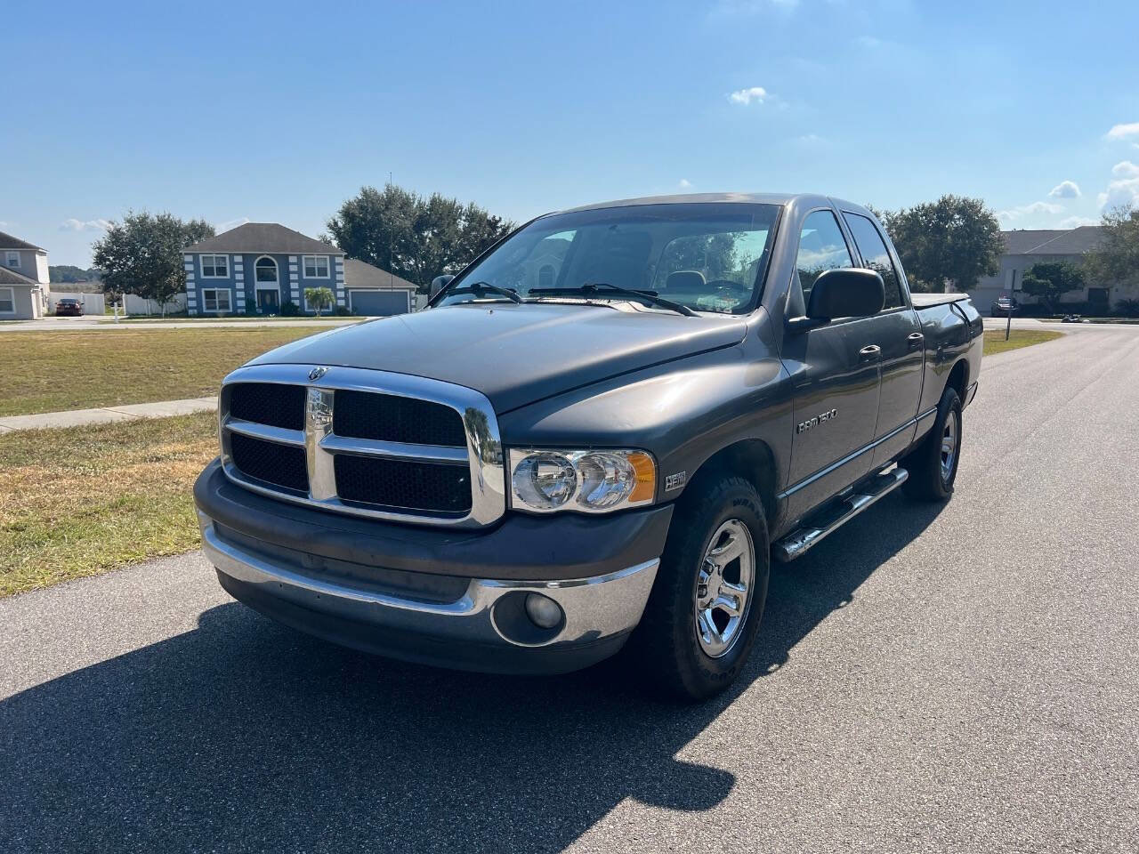 Used 2004 Dodge Ram 1500 Truck SLT image 1