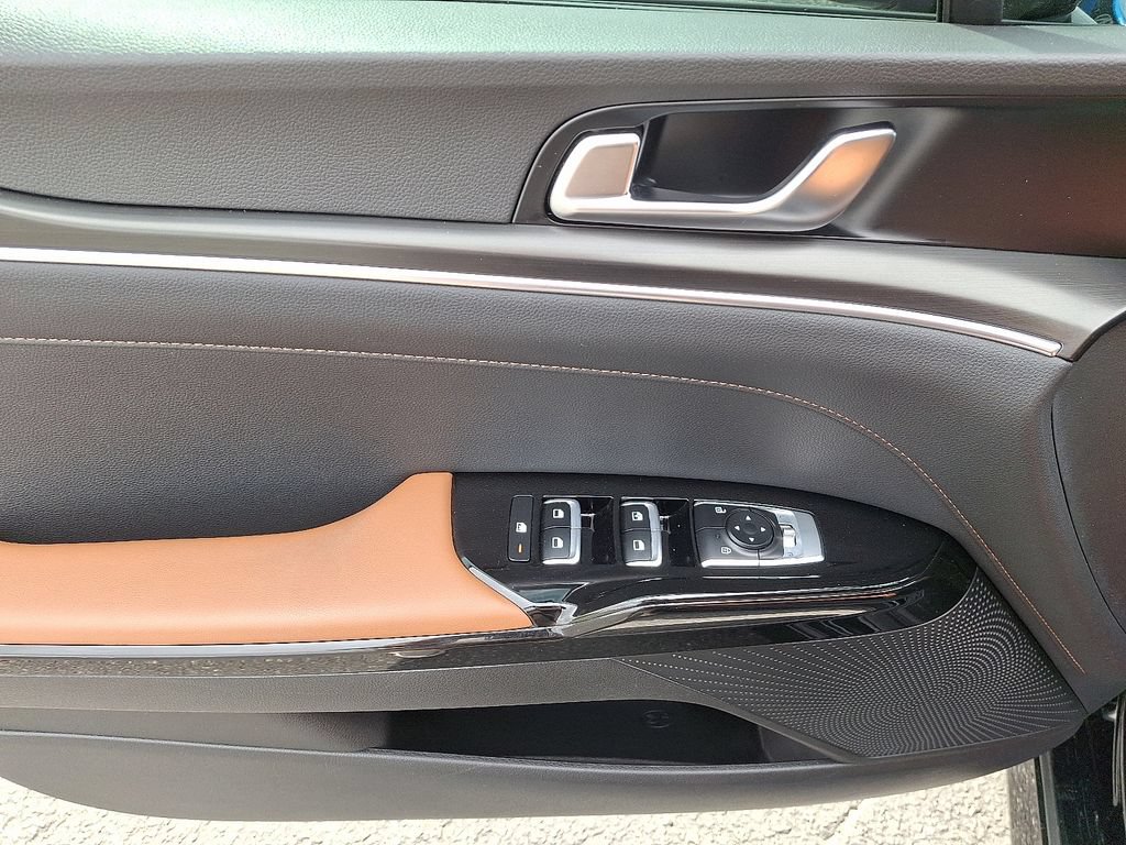 Used 2023 Kia K5 GT FWD image 13