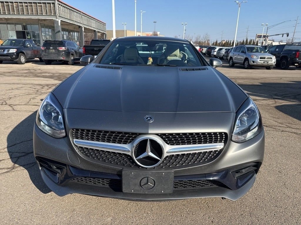 Used 2019 Mercedes-Benz SLC 300 image 2