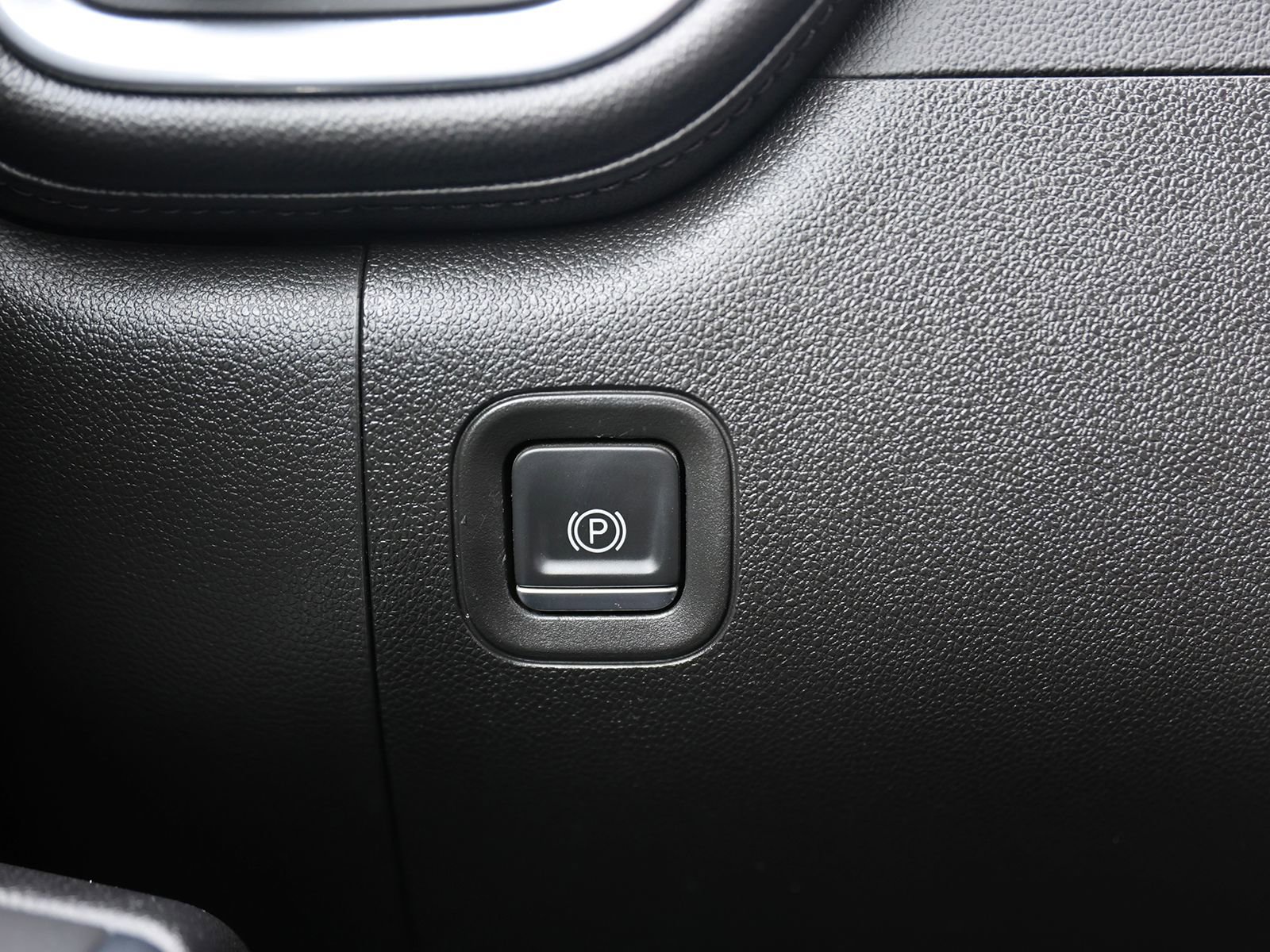 Used 2022 GMC Sierra 2500 Denali w/ Denali Ultimate Package image 43