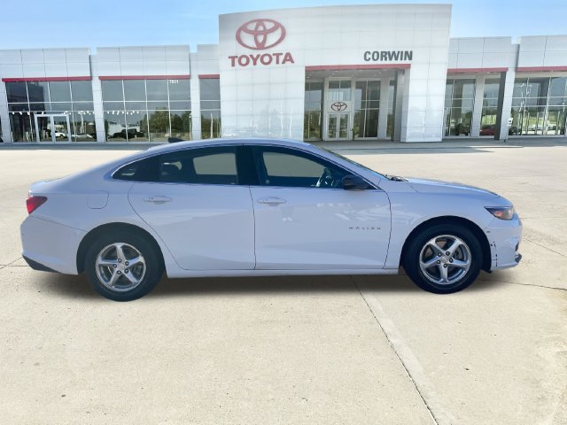 Used 2018 Chevrolet Malibu LS FWD image 6
