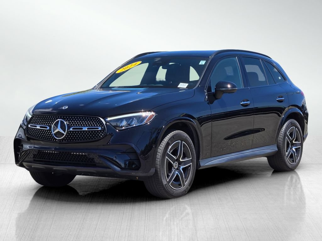 Used 2024 Mercedes-Benz GLC 300 w/ AMG Line image 8
